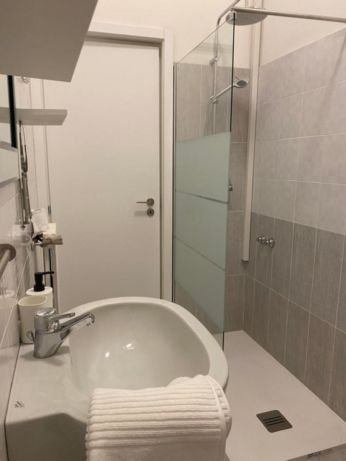 Westhouse Apartment Pescara Luaran gambar
